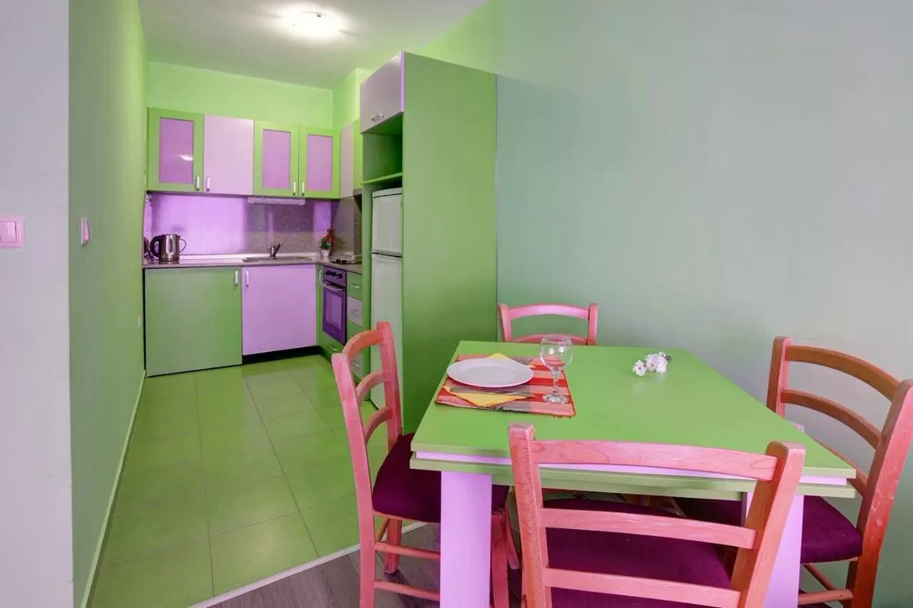 Apartahotel 1-St Line Izvora Sea View Apartments On Golden Sands